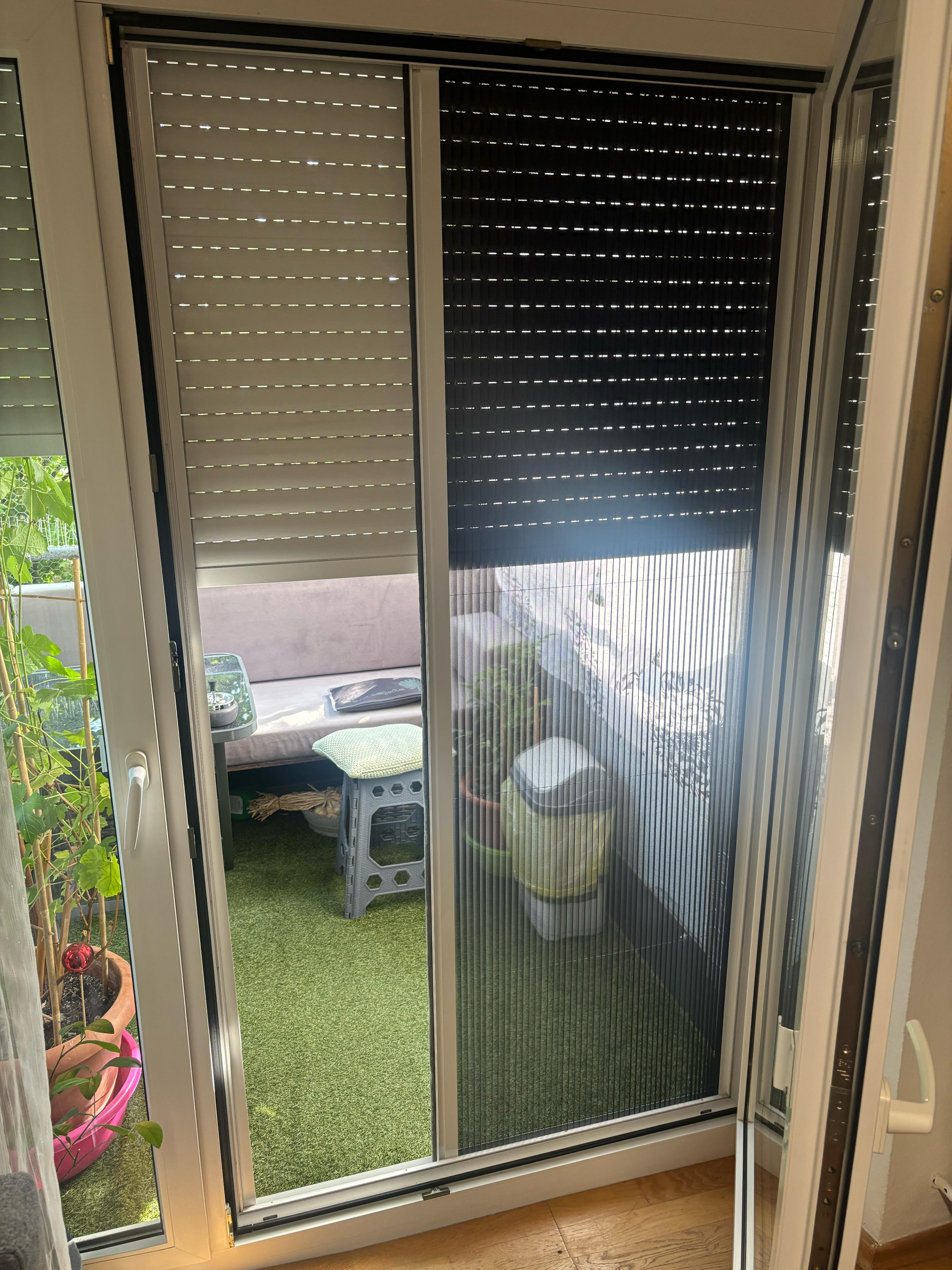 Weiße Balkon Tür - Einzelschieber